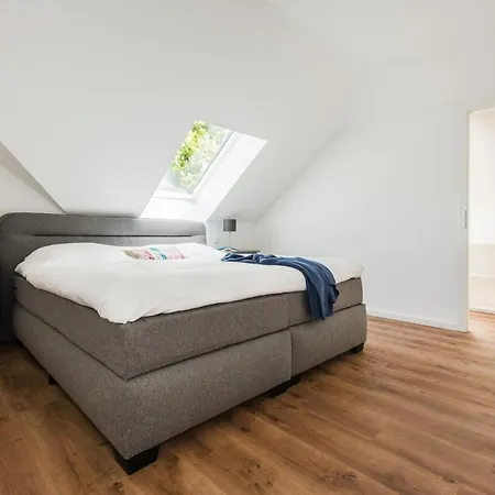 8 Suennenkringel * Prerow